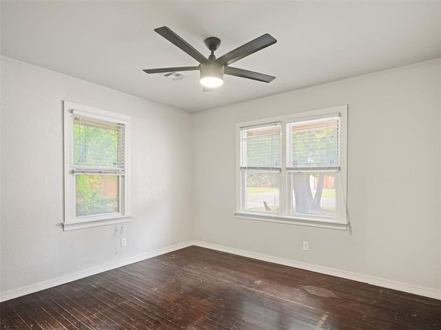 1607 Oxford Way, Oklahoma City, OK 73120