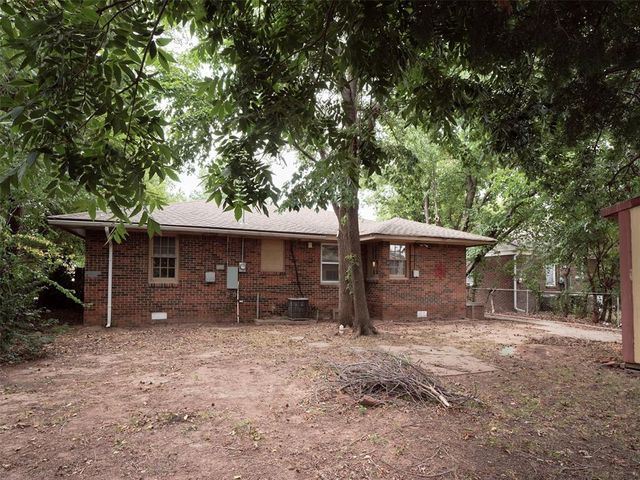 1607 Oxford Way, Oklahoma City, OK 73120