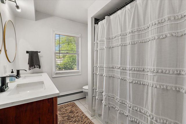 1555 Carlton Avenue, Grand Rapids, MI 49505