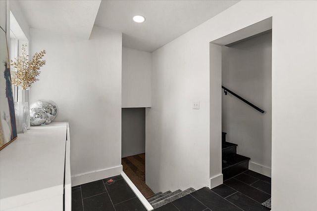 1555 Carlton Avenue, Grand Rapids, MI 49505