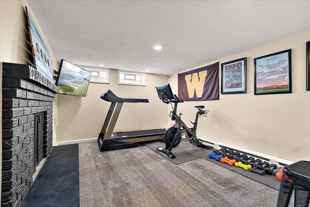 1555 Carlton Avenue, Grand Rapids, MI 49505