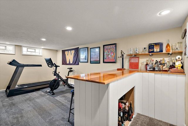 1555 Carlton Avenue, Grand Rapids, MI 49505