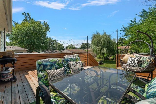 1555 Carlton Avenue, Grand Rapids, MI 49505