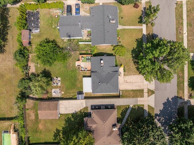 1555 Carlton Avenue, Grand Rapids, MI 49505