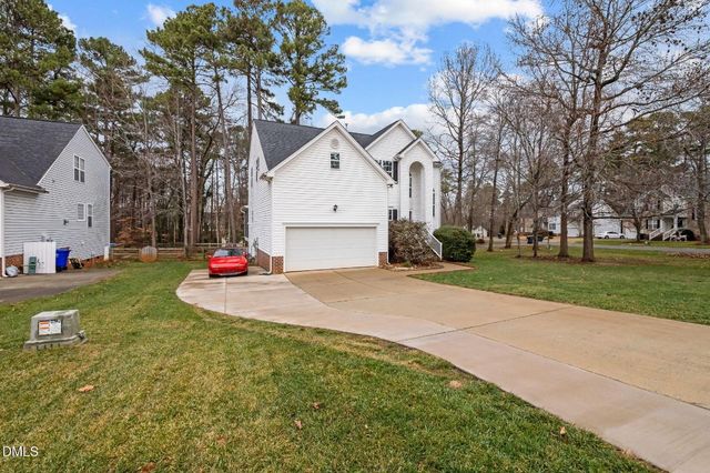 1011 Scotsburg Trail, Hillsborough, NC 27278