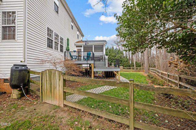 1011 Scotsburg Trail, Hillsborough, NC 27278