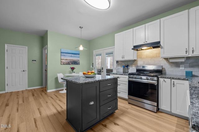 1011 Scotsburg Trail, Hillsborough, NC 27278