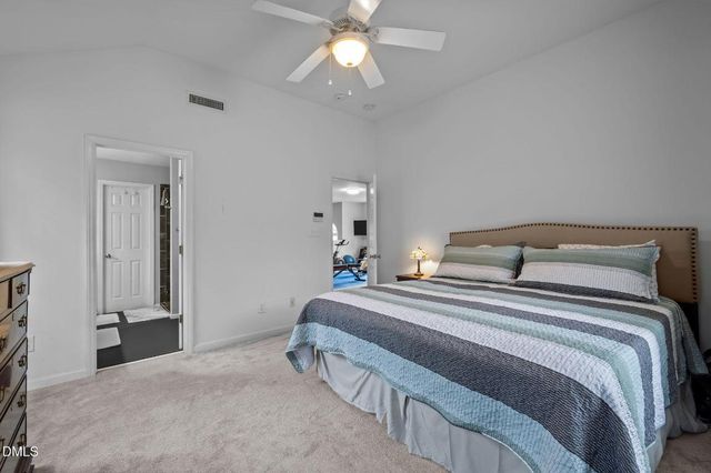 1011 Scotsburg Trail, Hillsborough, NC 27278