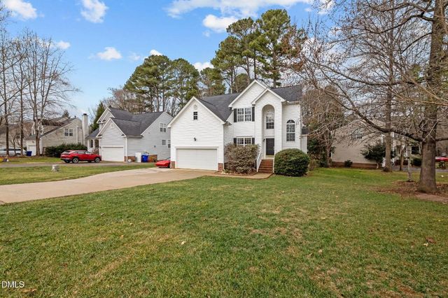 1011 Scotsburg Trail, Hillsborough, NC 27278