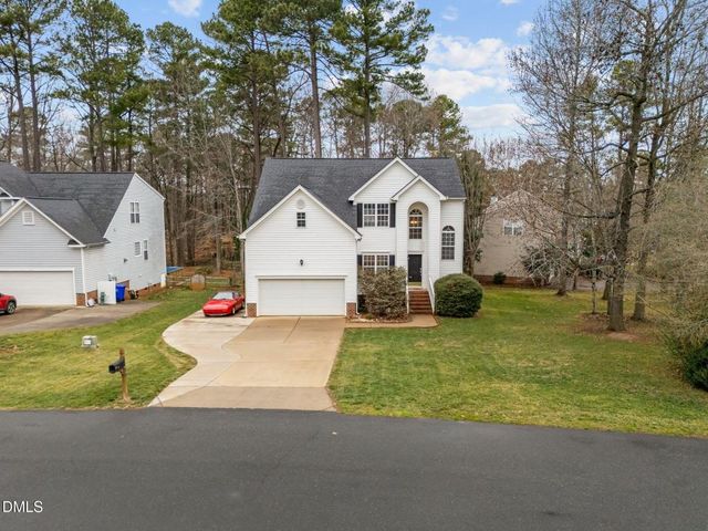 1011 Scotsburg Trail, Hillsborough, NC 27278