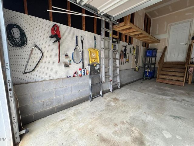 1011 Scotsburg Trail, Hillsborough, NC 27278