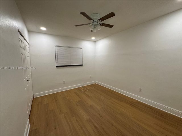 2731 N 72nd Way, Hollywood, FL 33024