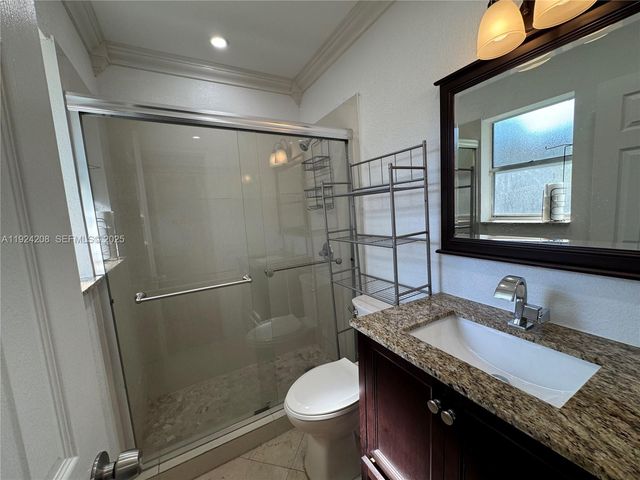 2731 N 72nd Way, Hollywood, FL 33024