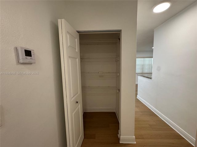 2731 N 72nd Way, Hollywood, FL 33024