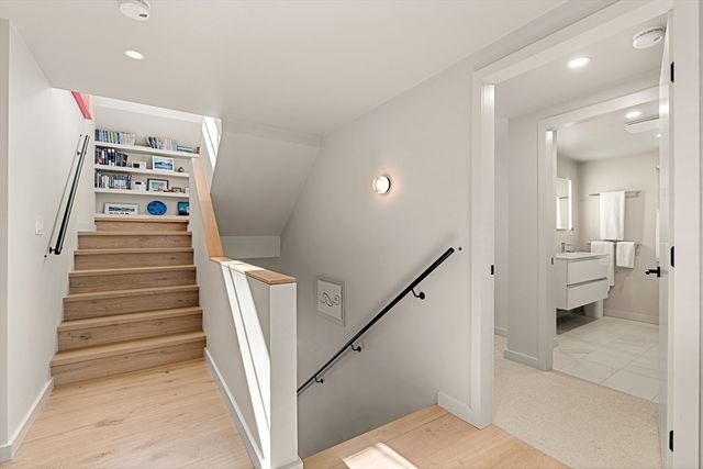 11 Purchase Street, Newburyport, MA 01950