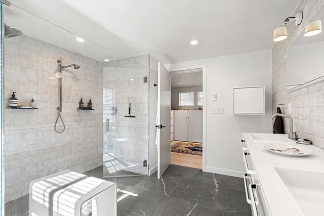 11 Purchase Street, Newburyport, MA 01950