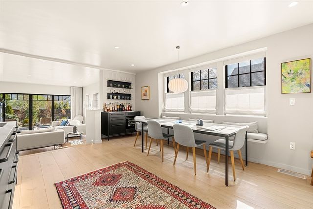 11 Purchase Street, Newburyport, MA 01950