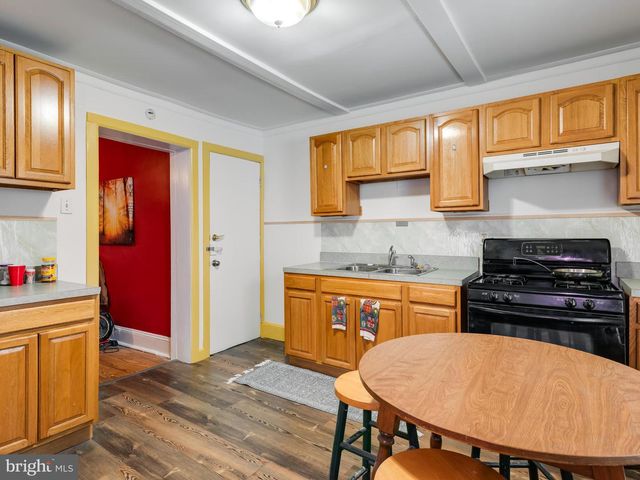 631 E CHESTNUT ST, Coatesville, PA 19320