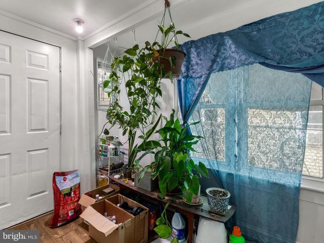 631 E CHESTNUT ST, Coatesville, PA 19320