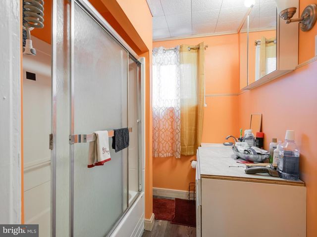 631 E CHESTNUT ST, Coatesville, PA 19320