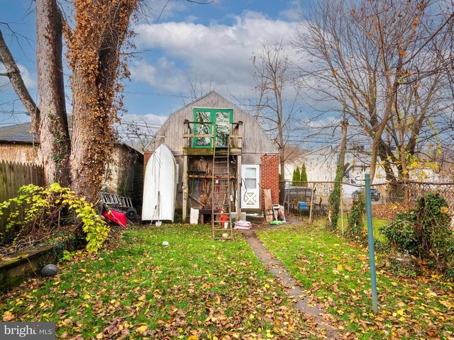 631 E CHESTNUT ST, Coatesville, PA 19320