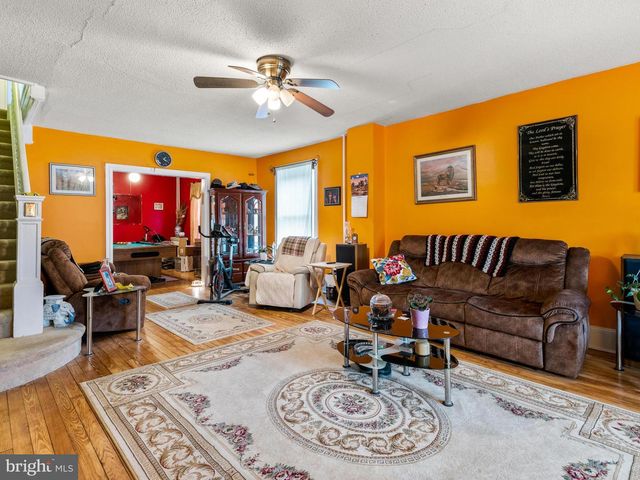 631 E CHESTNUT ST, Coatesville, PA 19320