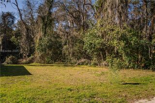 14 Calhoun St, Bluffton, SC 29910