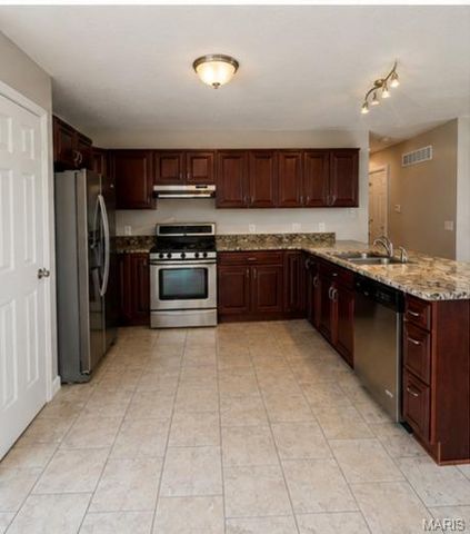 103 Castlewood Drive, Troy, MO 63379