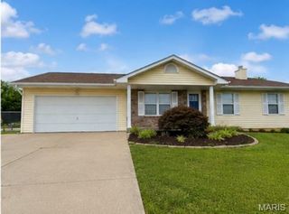 103 Castlewood Drive, Troy, MO 63379