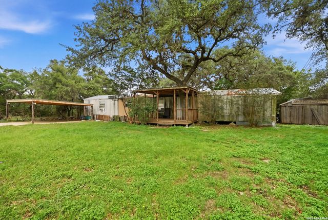 329 Westminister Sq, Canyon Lake, TX 78133