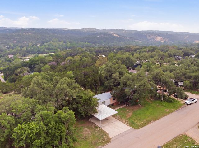 329 Westminister Sq, Canyon Lake, TX 78133