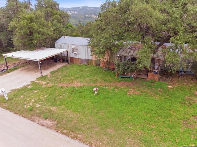 329 Westminister Sq, Canyon Lake, TX 78133