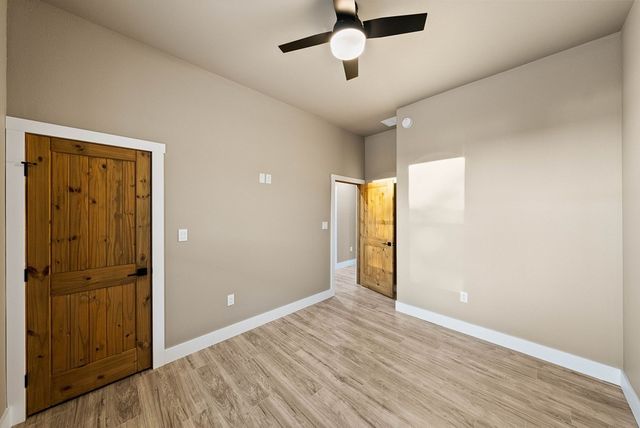 502 Sumack Dr W, Kerrville, TX 78028