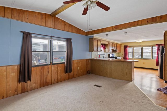 363 Penny Lane, Shelburne, VT 05482