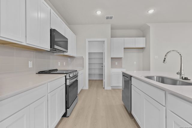 2511 Rambo Drive, San Antonio, TX 78224