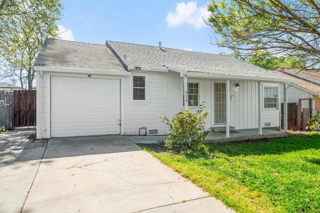 976 Acacia Ave, Sacramento, CA 95815
