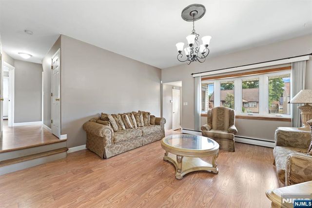 109 Swarthmore Terrace, Metuchen, NJ 08840