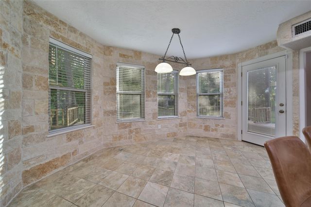 9814 King Circle S, Manvel, TX 77578