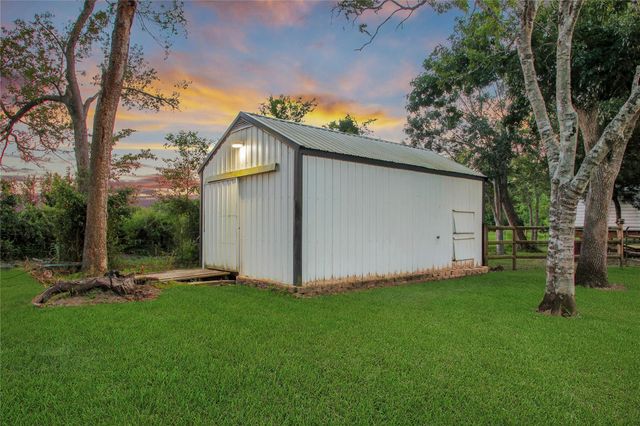 9814 King Circle S, Manvel, TX 77578