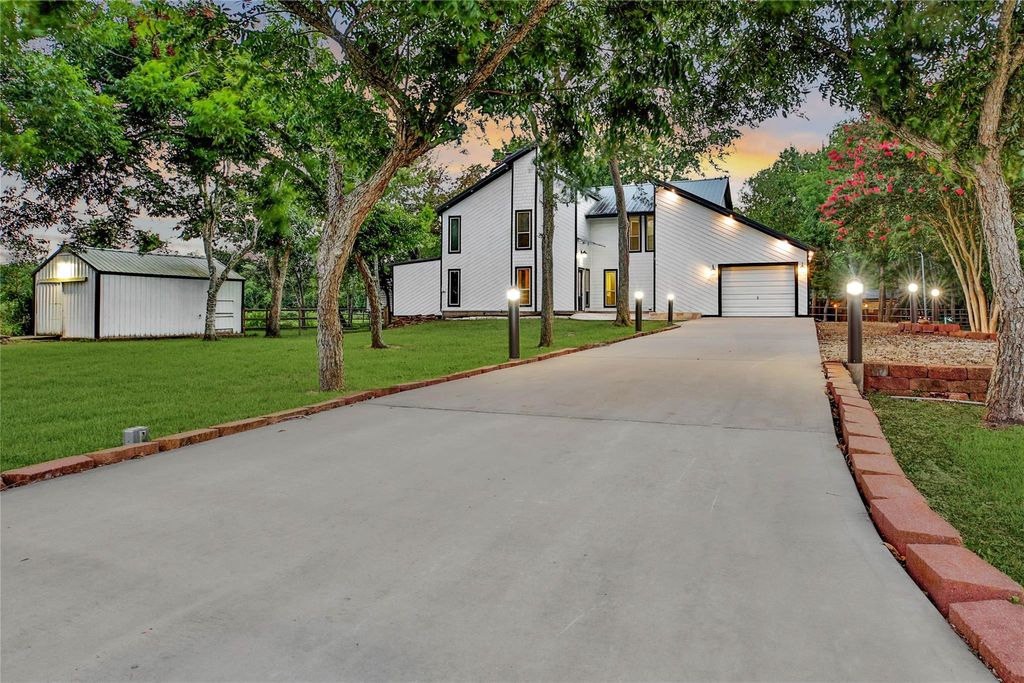 9814 King Circle S, Manvel, TX 77578