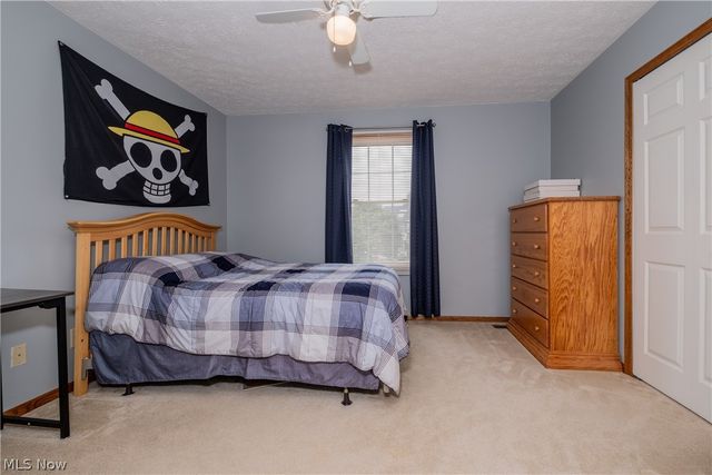 7540 Cheverton Circle NW, Massillon, OH 44646