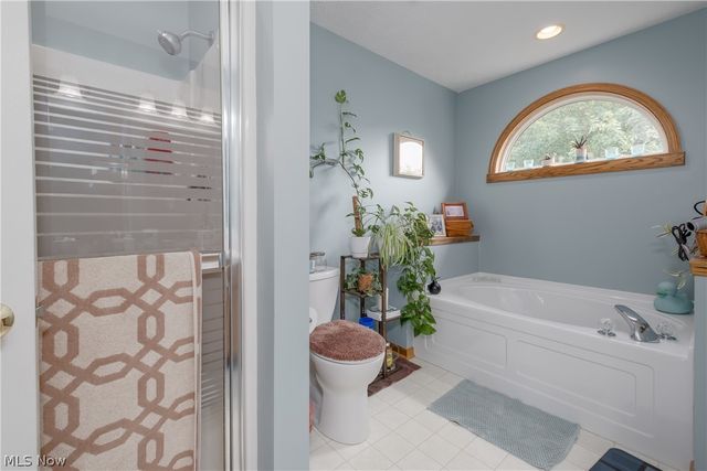 7540 Cheverton Circle NW, Massillon, OH 44646