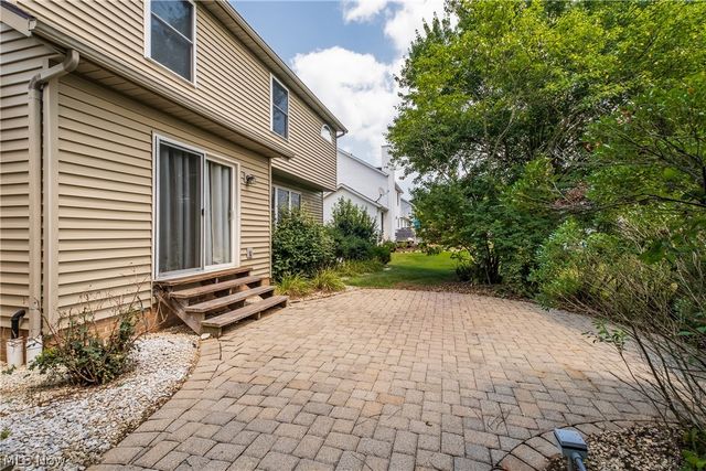 7540 Cheverton Circle NW, Massillon, OH 44646