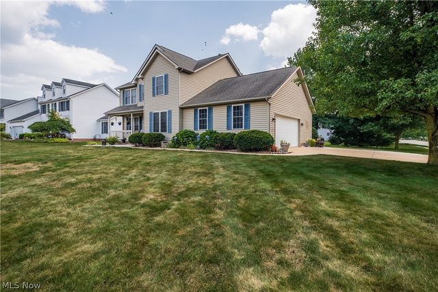 7540 Cheverton Circle NW, Massillon, OH 44646