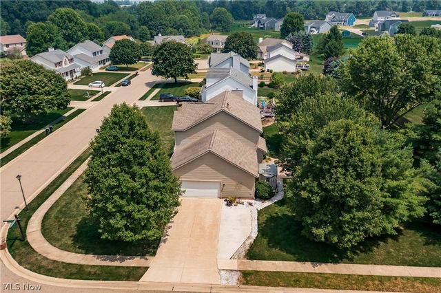 7540 Cheverton Circle NW, Massillon, OH 44646