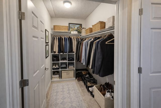 77 N Quentin Road 305, Palatine, IL 60067