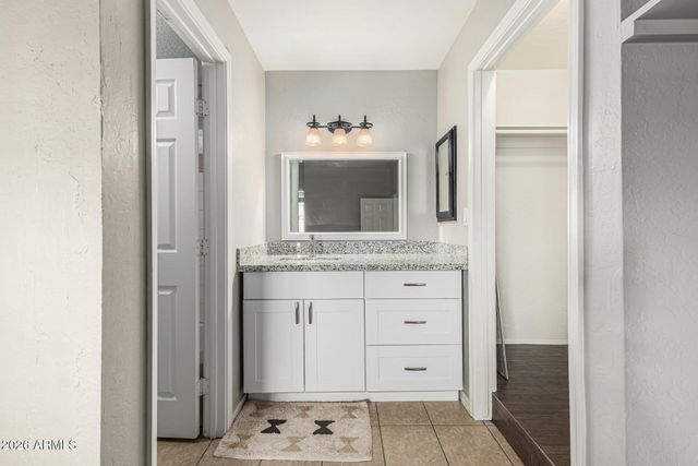 2301 E UNIVERSITY Drive 176, Mesa, AZ 85213