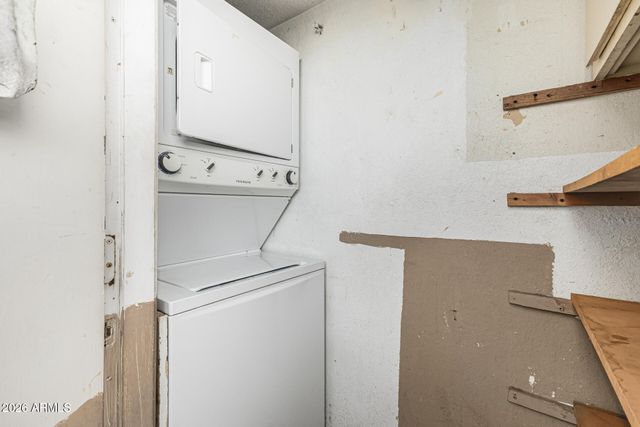 2301 E UNIVERSITY Drive 176, Mesa, AZ 85213