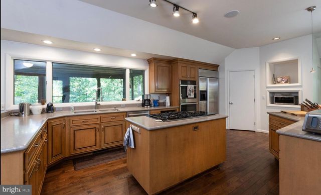 4728 GREAT OAK LN, Harrisburg, PA 17110