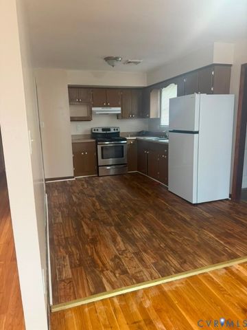 2337 Maclin Cir, Hopewell, VA 23860